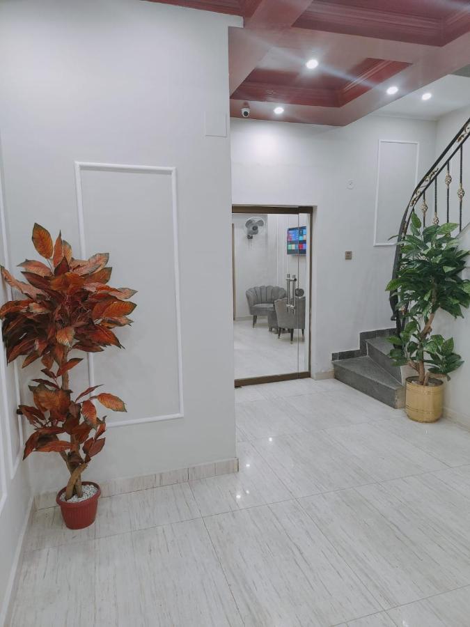 Hotel White Season Gulberg Lahore Exterior photo
